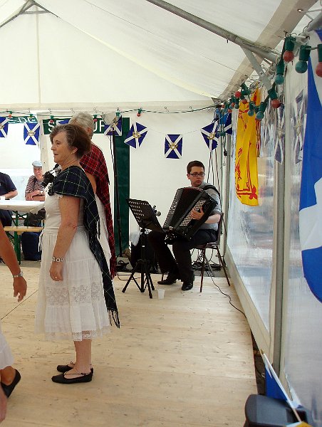 DSC01886-1.jpg - Adam really wondering what he has let himself in for